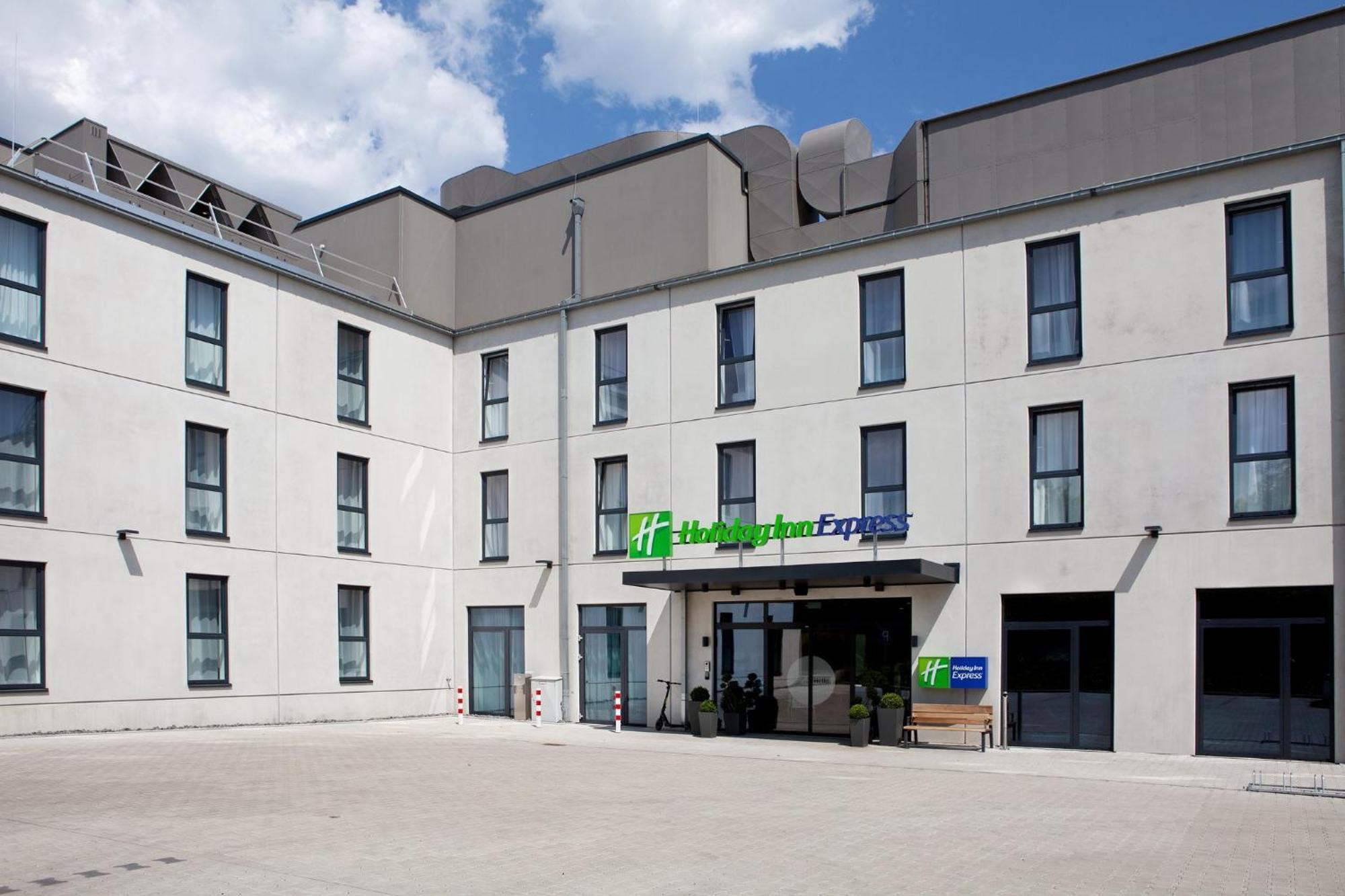 Holiday Inn Express - Remscheid Exterior photo